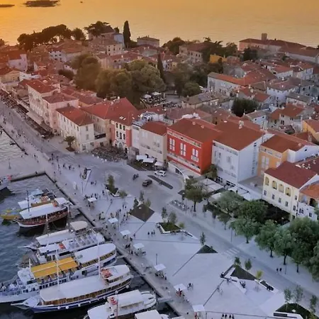 Beautiful Splendida With Pool In Porec