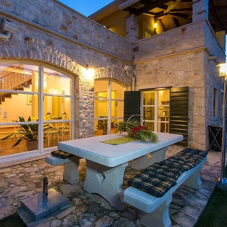 Villa Beautiful Splendida With Pool In Porec *