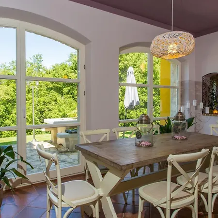 Villa Beautiful Splendida With Pool In Porec