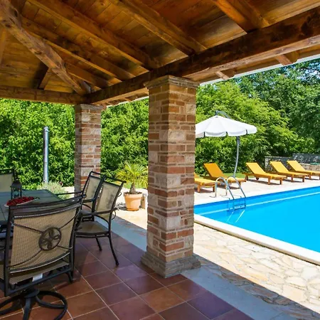 Villa Beautiful Splendida With Pool In Porec Montizana